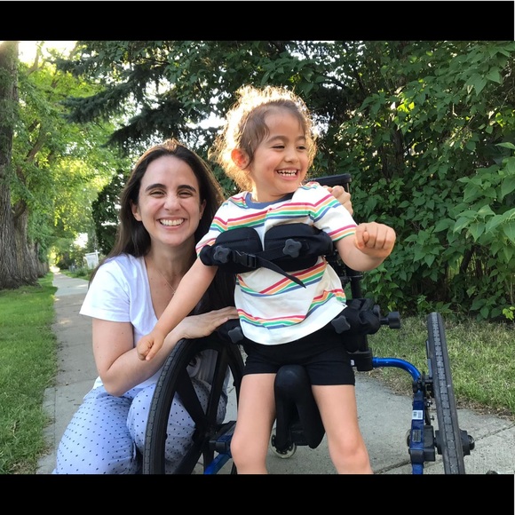 Meet your Posher, Helen - Picture 2 of 6